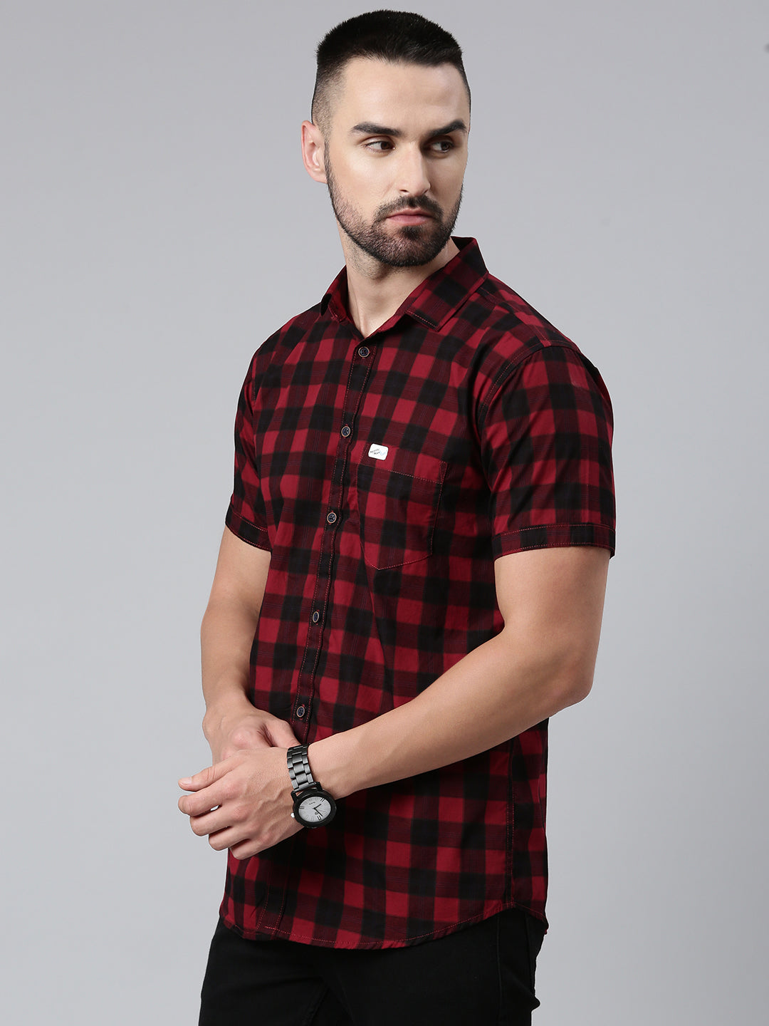 Half Sleeve Men's Casual Checkered Shirt - Maroon