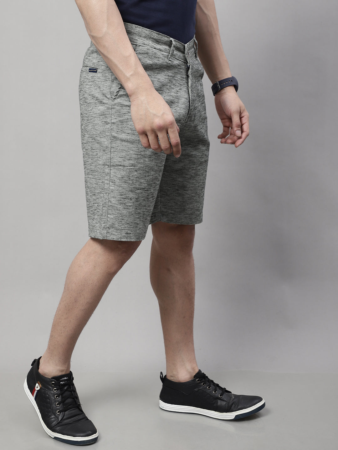 Trendsetting Men's Shorts - BOTTLE GREEN