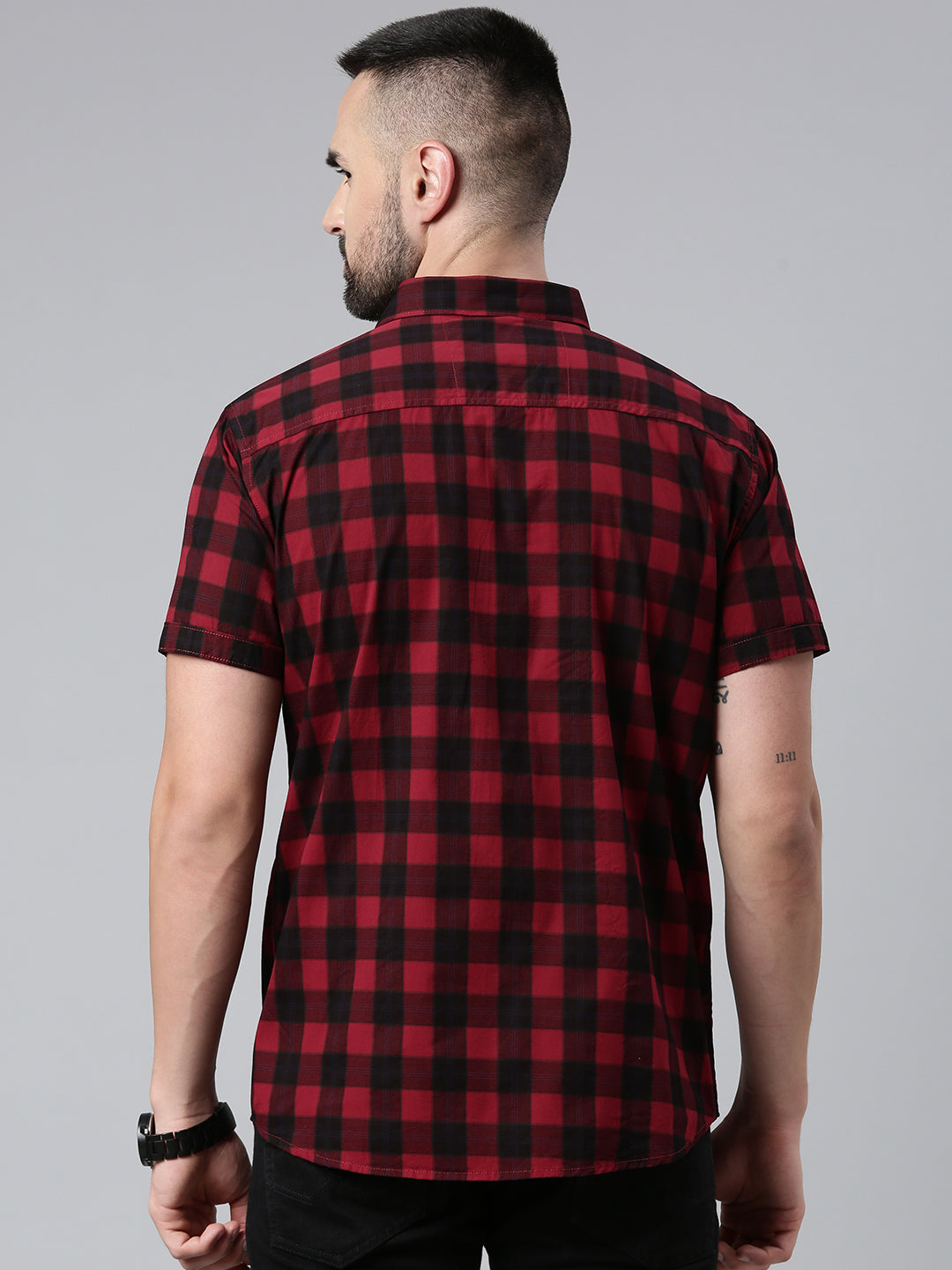 Half Sleeve Men's Casual Checkered Shirt - Maroon